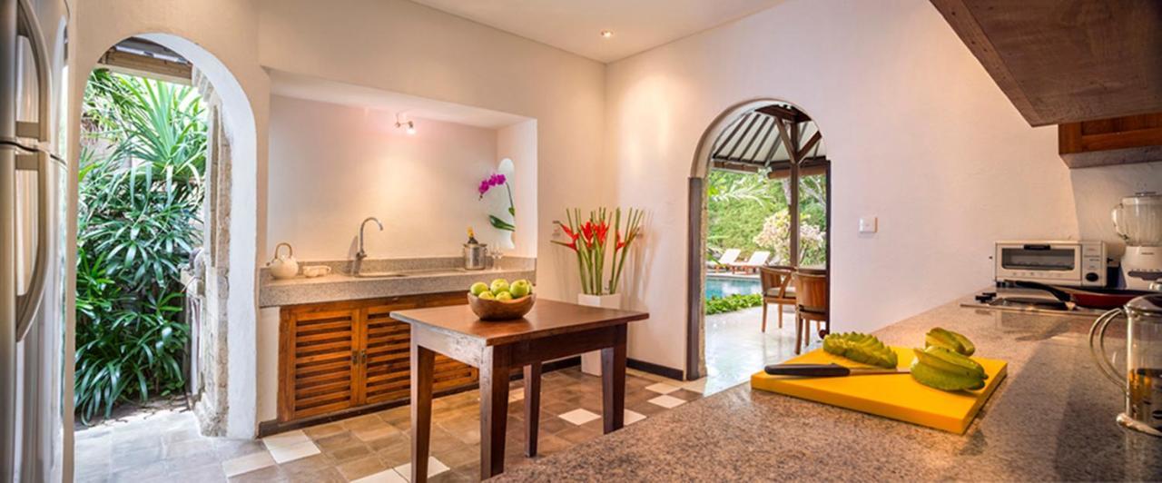 Villa Kubu Seminyak Екстер'єр фото