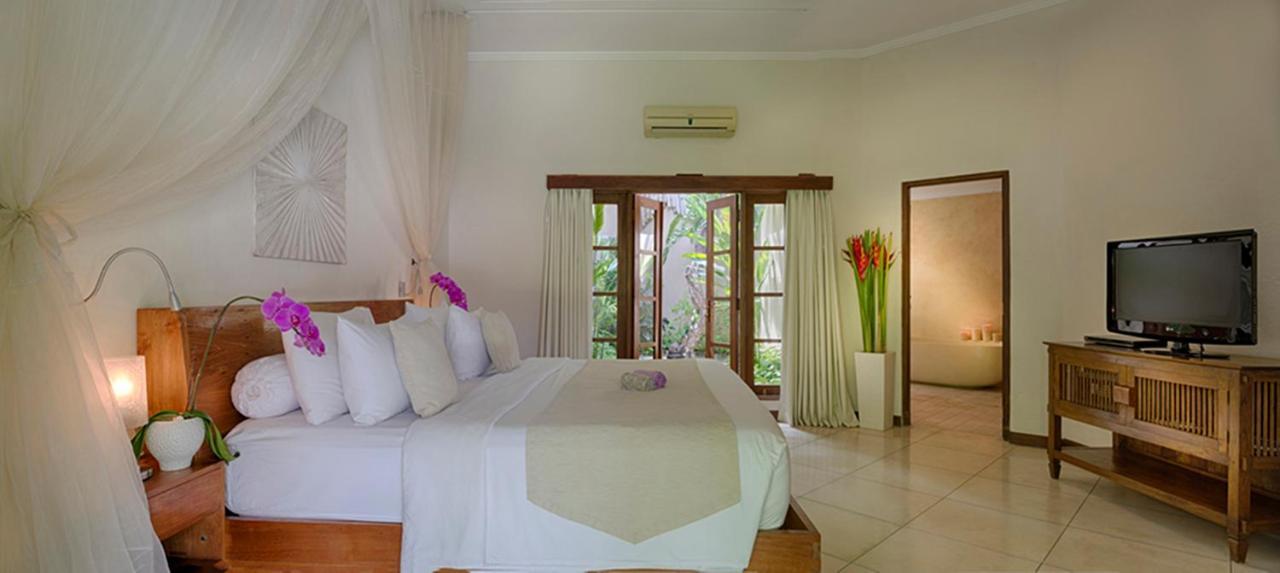 Villa Kubu Seminyak Екстер'єр фото