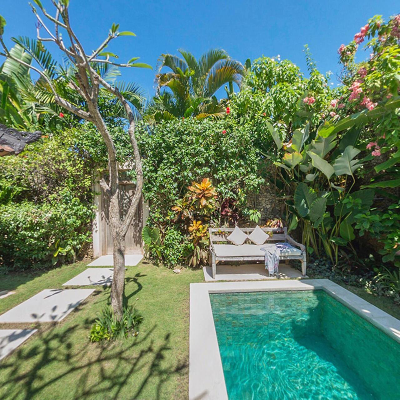 Villa Kubu Seminyak Екстер'єр фото