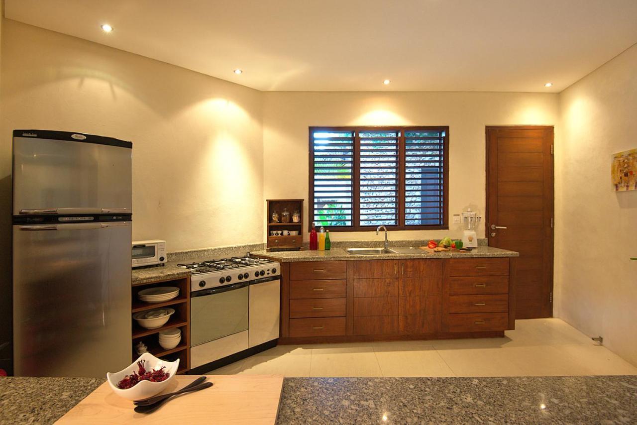 Villa Kubu Seminyak Екстер'єр фото