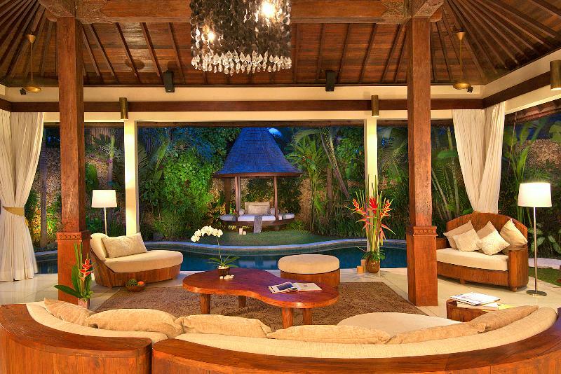 Villa Kubu Seminyak Екстер'єр фото